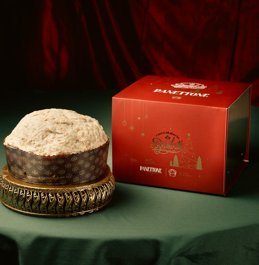 Panettone Artigianale 1kg al Cioccolato Bianco e Frutti di Bosco